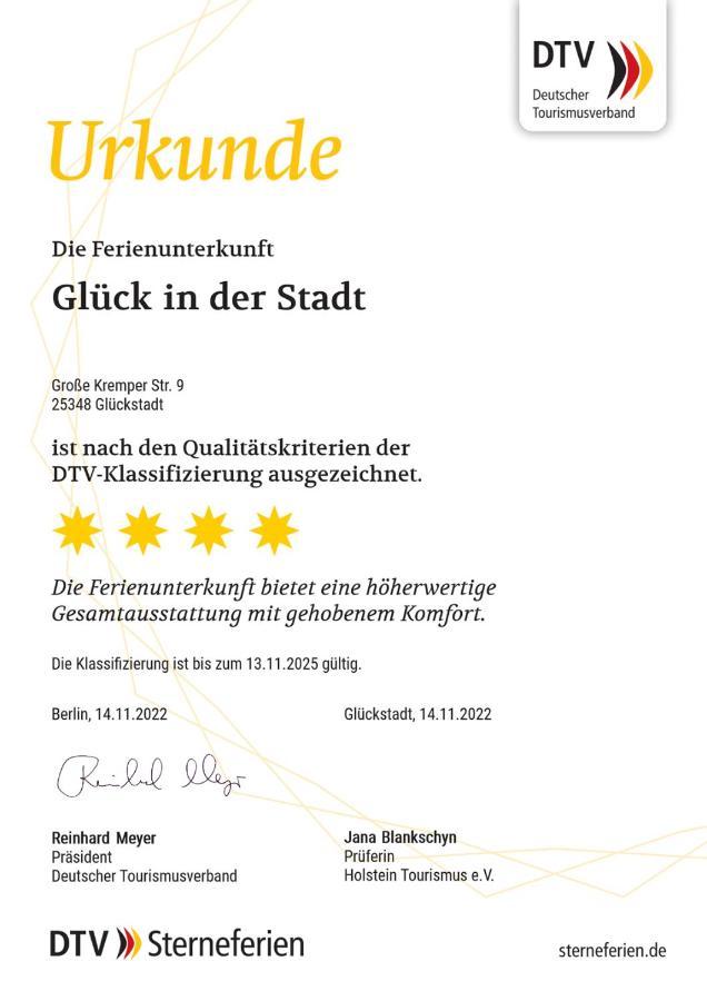 Apartment Glueck In Der Stadt *